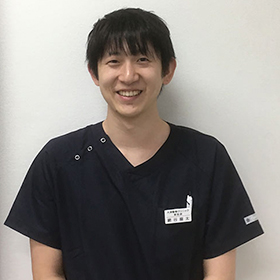 獣医師　網谷　龍太